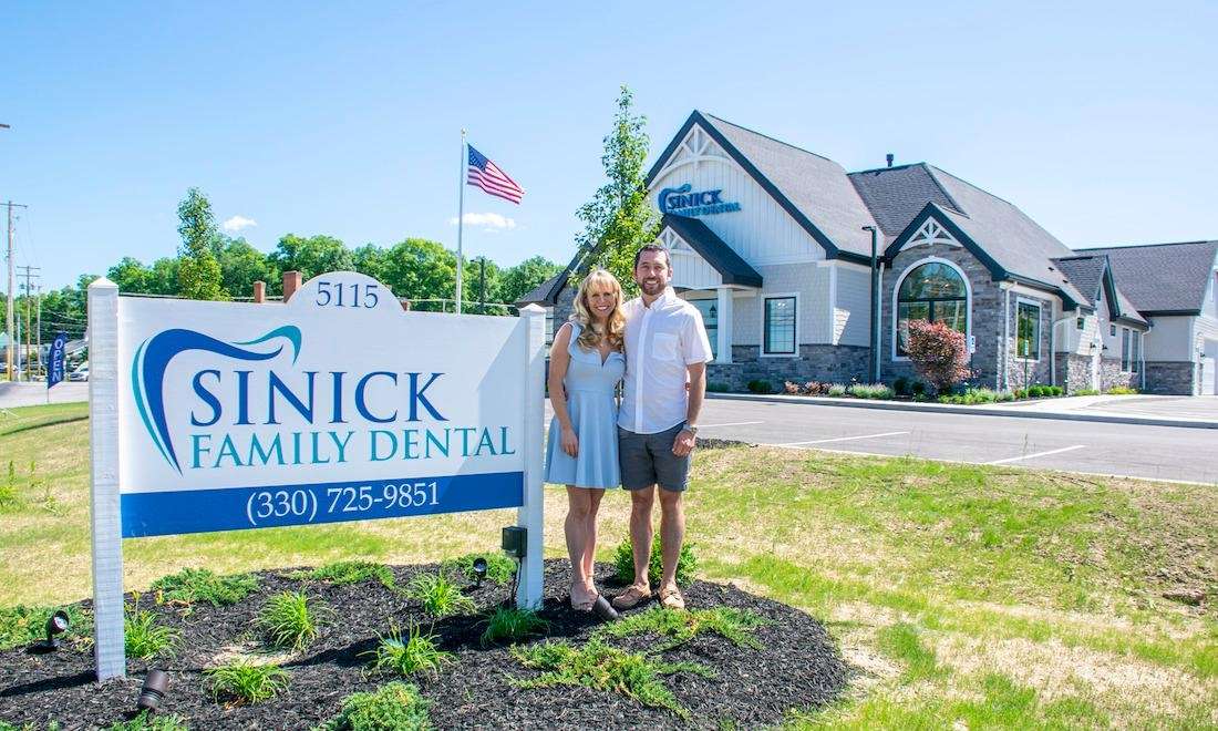 dentist medina | dentists outside of dental office